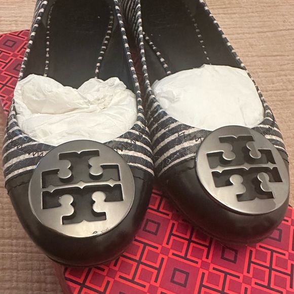 Tory Burch Serena Stripe Snake Print Reva Flats Size 9 - Picture 4 of 5
